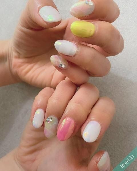 Lilianaが投稿したネイルデザイン [photoid:I0127774] via Itnail Design (737141)