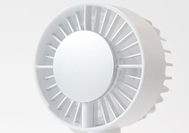 宝島社mozの冷却プレート付きハンディファンの付録4