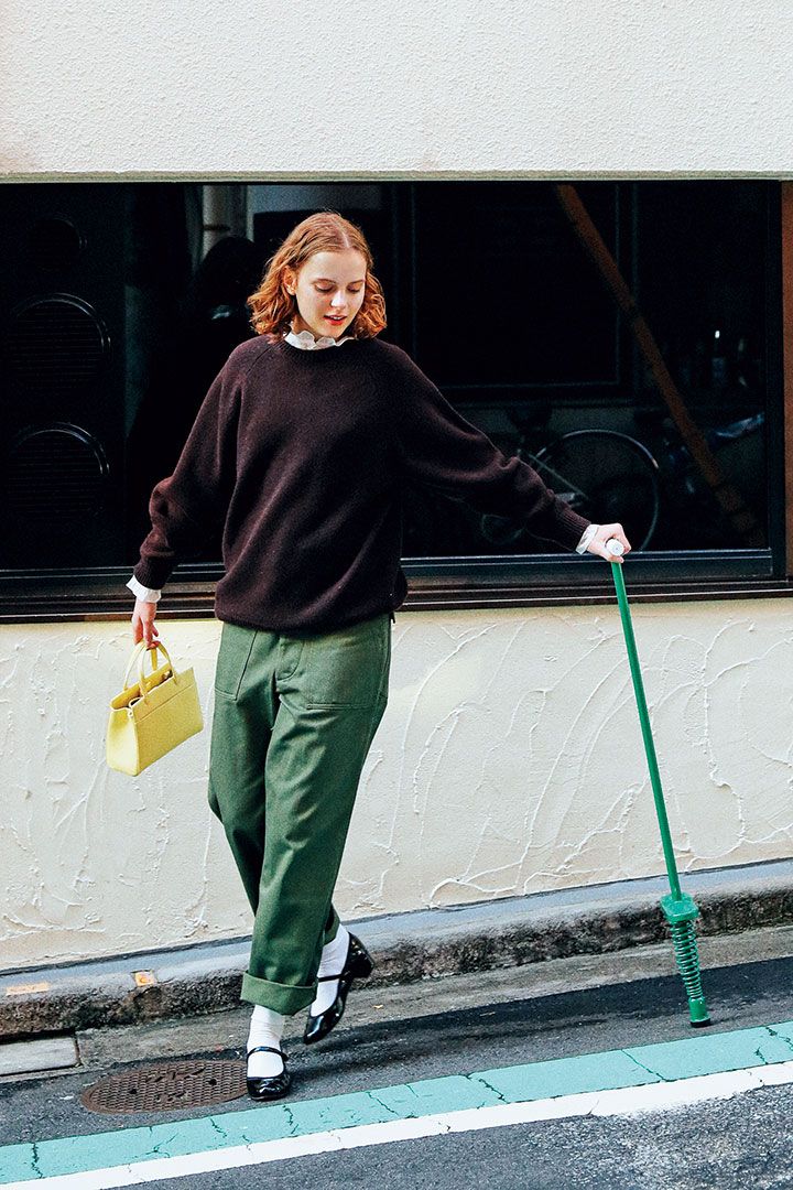 “カーキ”に合うのは何色でどんなコーデ？FUDGEが厳選コーデ例7つを解説