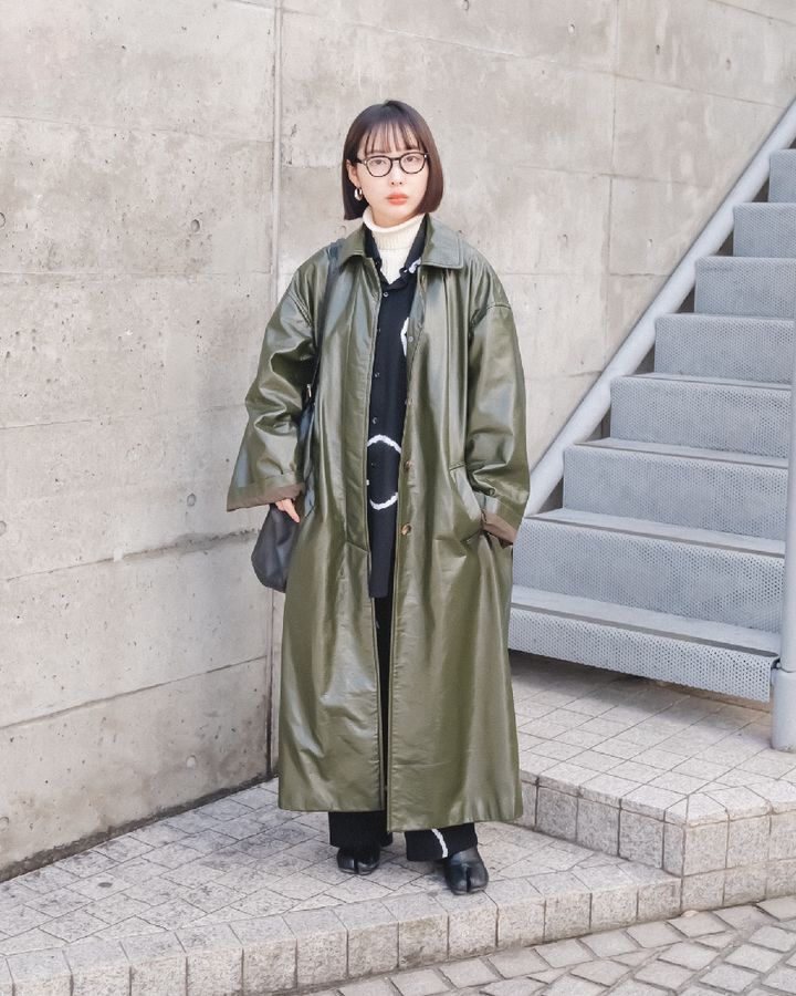 “カーキ”に合うのは何色でどんなコーデ？FUDGEが厳選コーデ例7つを解説