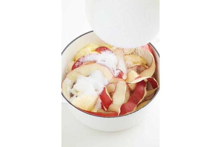 グラニュー糖を加える