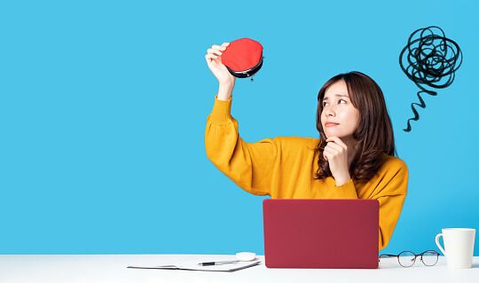 女性が男性の年収を気にする理由3選