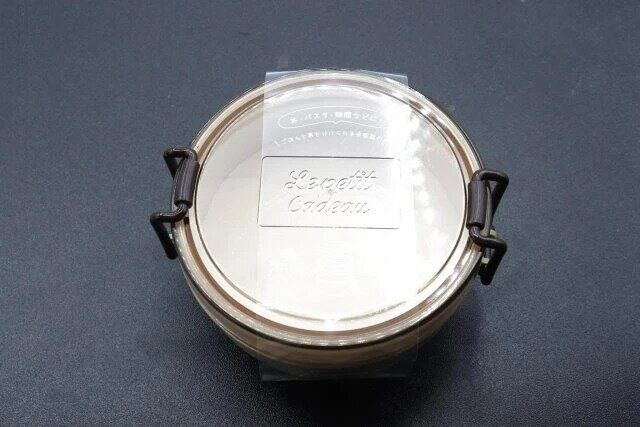 セリア ラウンドランチボックス 590ml DULL パッケージ