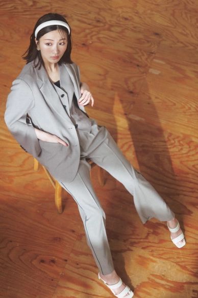 オフィスカジュアルコーデ