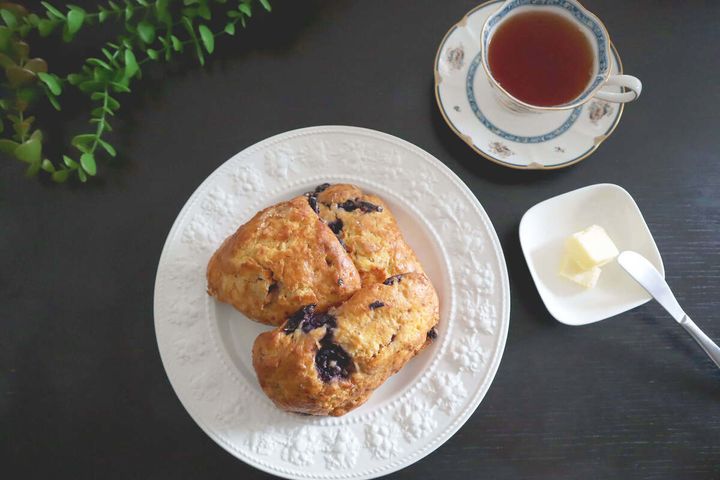 コストコ『ブルーベリー&クリームチーズスコーン』