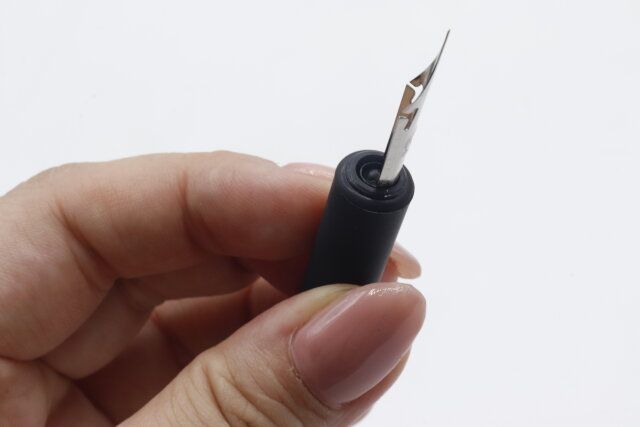 セリア つけペンセット ペン先の取り付け