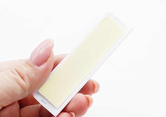 セリア ドア枠ポールキャッチ（2個入） 剥離紙