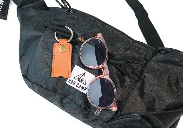 ハオキャンプ黒ボディバッグ付録レビューデイジーチェーン