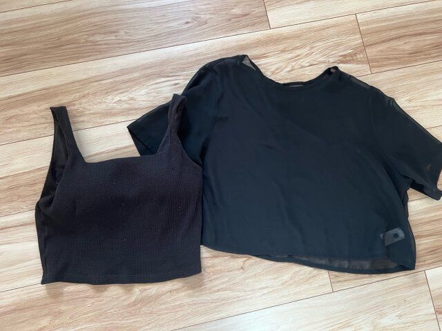 GU2ピースシアーTブラウスとクロップド丈ブラトップ