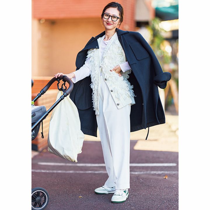 白パンツコーデ