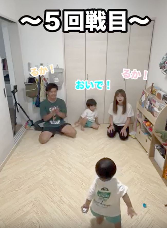 3人から同時においでと呼ばれたら…1才ベビーはどうする！？！