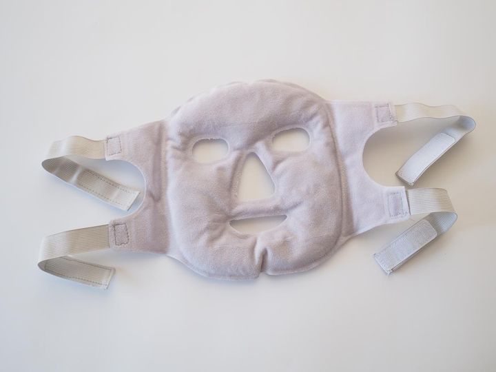 画像: クールダウンもリフレッシュも。全顔覆えるジェルマスク。