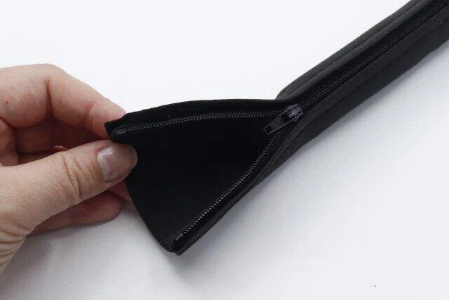 ダイソーのコードカバー