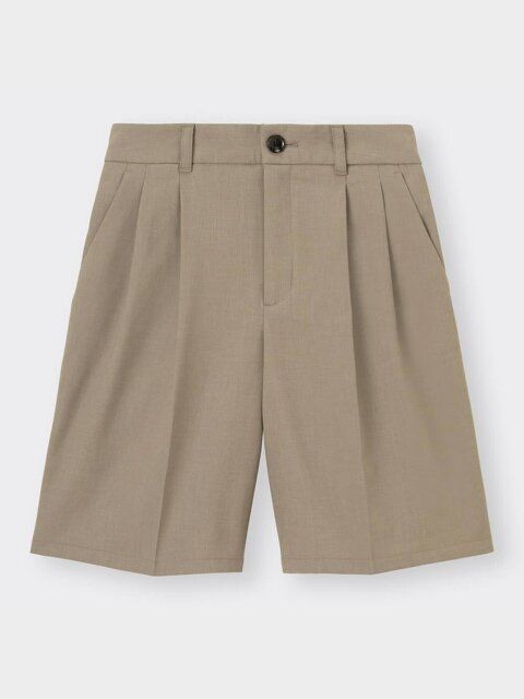 GUのタックハーフパンツ
