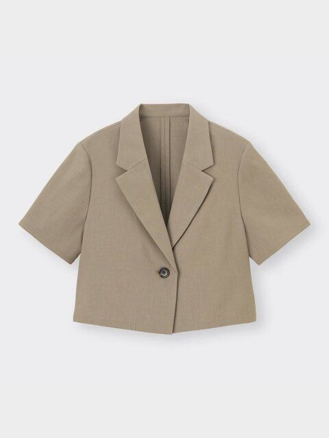 GUのハーフスリーブクロップドジャケット