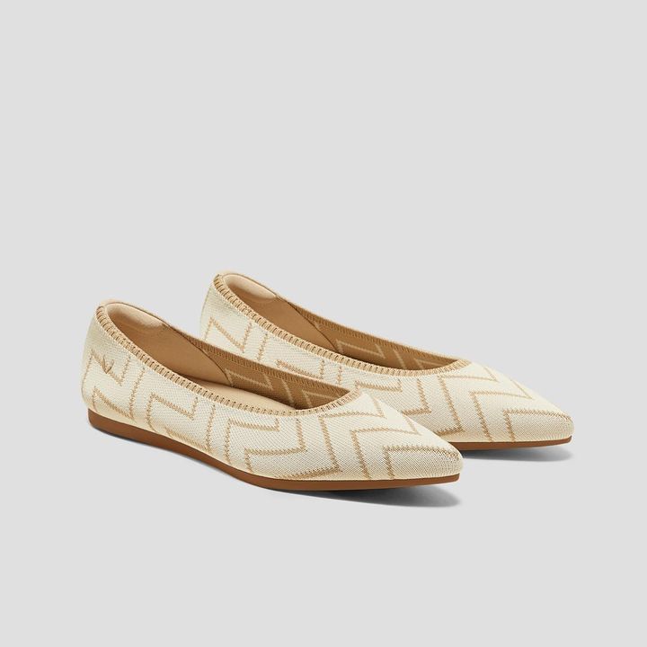 画像: 【VIVAIA】「Aria 5° 4周年記念限定デザイン フラットシューズ」￥14,900（税込）