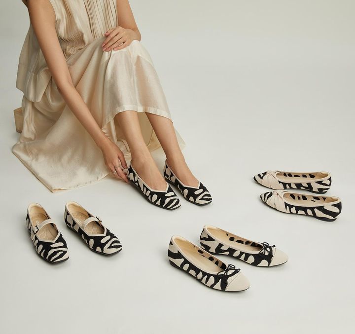 画像: 【VIVAIA】（左から順に）「Margot Walker Mary-Jane スクエアトゥ 超軽量 厚底 メリー ジェーン フラットシューズ」￥14,900（税込）、「Margot Walker スクエアトゥ 超軽量 厚底 フラットシューズ」￥14,900（税込）、「Tiana アーモンドトゥ フラットシューズ」￥14,900（税込）、「Bibi アーモンドトゥ 結びデザイン フラットシューズ」￥14,900（税込）