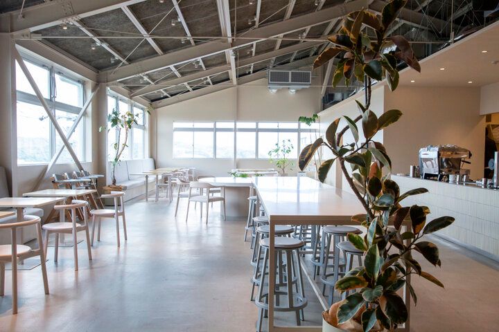 陶磁器メーカーが手がける、岐阜・土岐の「KOYO BASE」で、うつわの魅力を体感