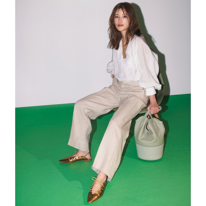 辛口リネンパンツコーデ