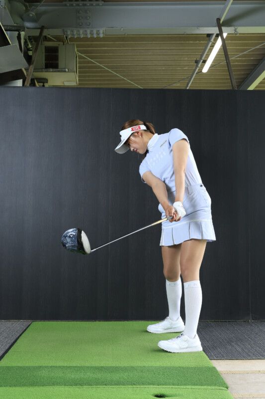 ドライバーの“OB”をなくす方法！美人コーチがわかりやすく解説
