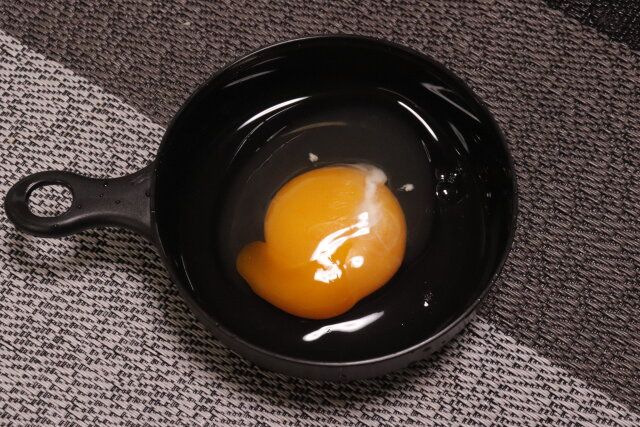 セリアの目玉焼きレンジ調理器