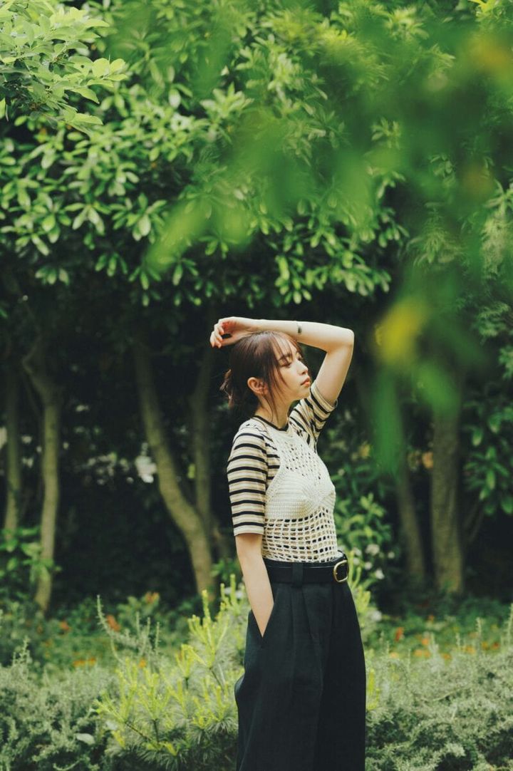 イノセントなレースでほんのり甘さをプラス モデル＝宮田聡子