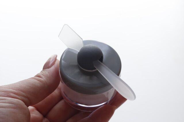 ダイソー スパチュラ＆ピンセットスタンド（丸型、4個） スパチュラ