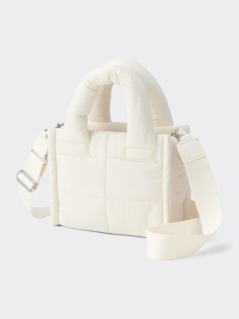 GUのパフミニショルダーバッグ