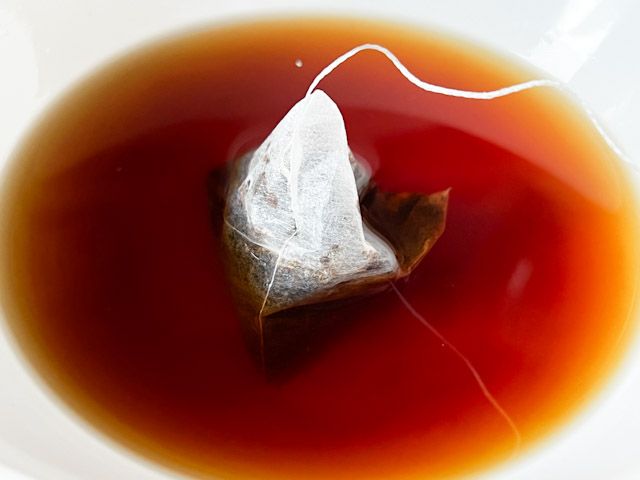 水出ししたフルーツティの様子