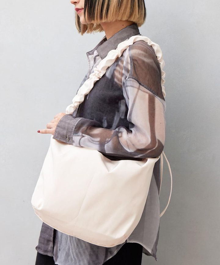 画像1: 出典：3COINS