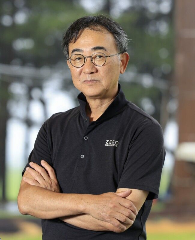 作家・池井戸潤さんが話題の“飛びシャフト”を本気試打！その性能は…!?