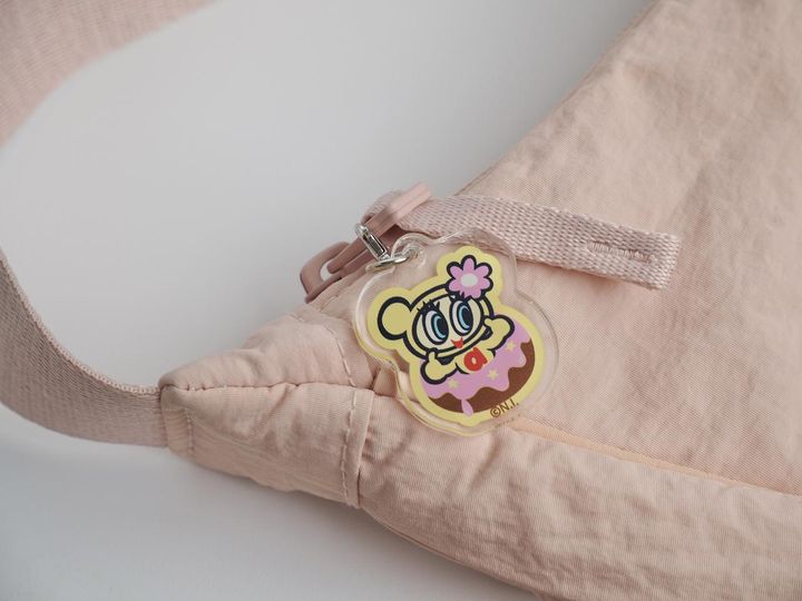 画像: ポーチにもスマホにも♪