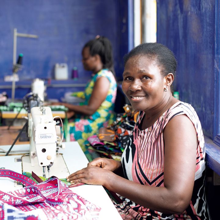 職業訓練を受けるキベラの住民