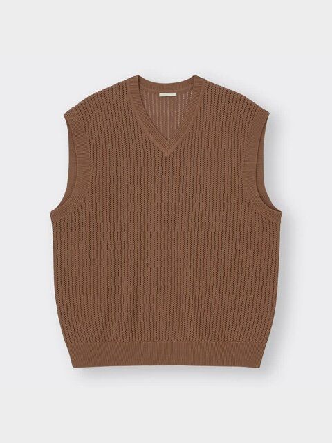 GUのウォッシャブルメッシュニットベスト