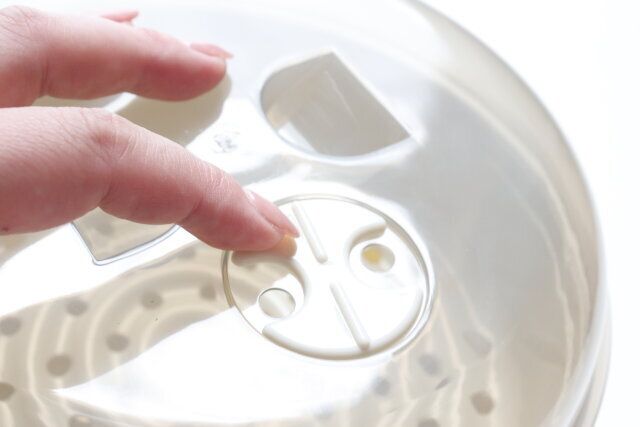 スリーコインズのレンジで蒸し料理ができる調理グッズ11