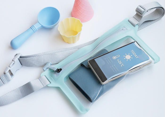 オウルテックの防水サコッシュ