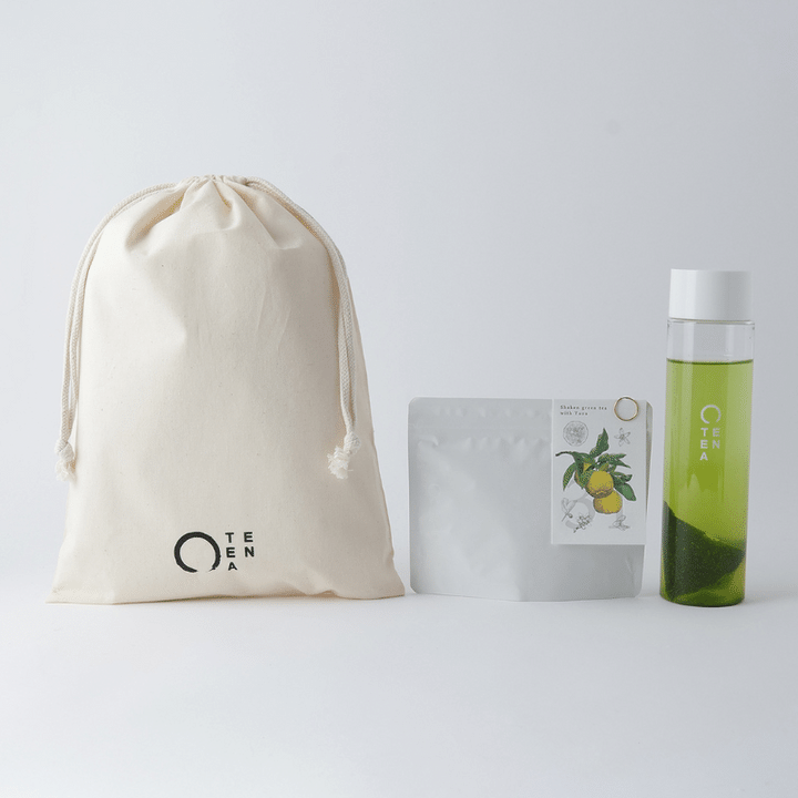 EN TEA EN TEAボトル＋水出し緑茶 柚子 7個入 セットが置かれている写真