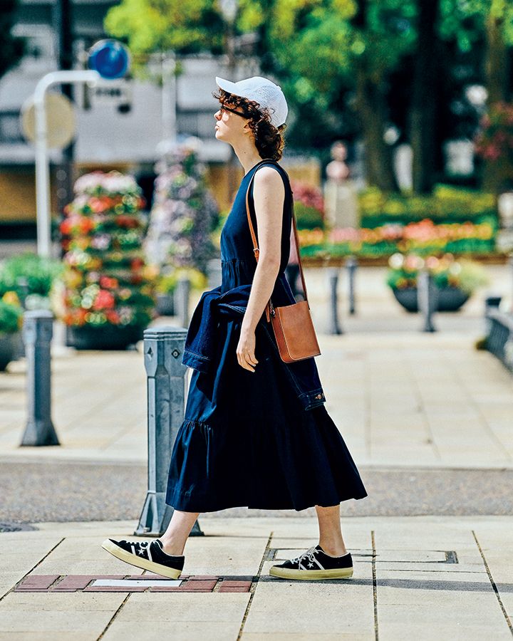 スニーカー×ノースリーブワンピースがこの夏最強に可愛い！お手本コーデ5選を今すぐチェック