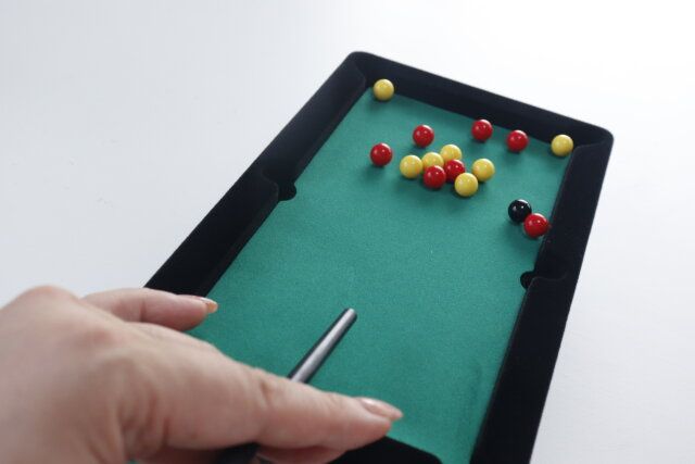 ダイソーの家で遊べるビリヤード