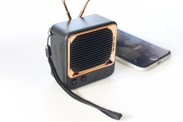 ダイソー レトロスピーカー（ミニ） Bluetooth