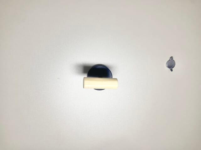 3COINS スリコ 磁石付きインテリアフック 使用例