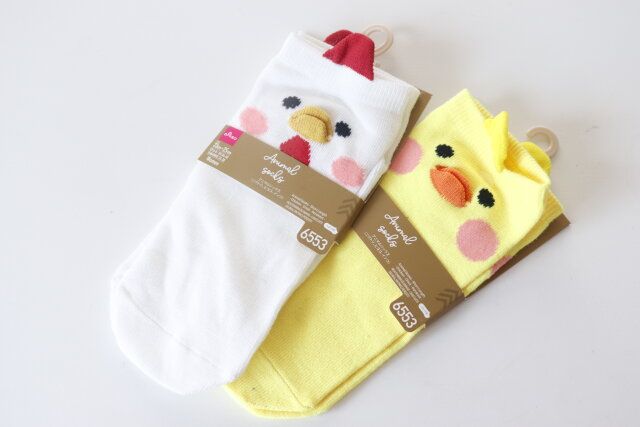 ダイソー アニマルソックス（ショート丈、ニワトリ、ヒヨコ、インコ）