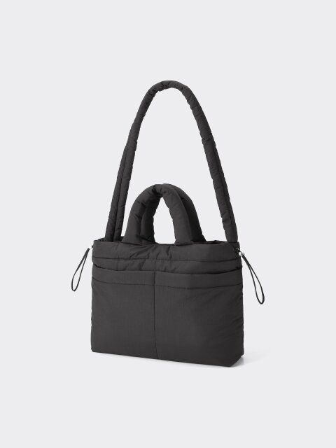 2024guレディース高見え黒パフドローストリングショルダーバッグ