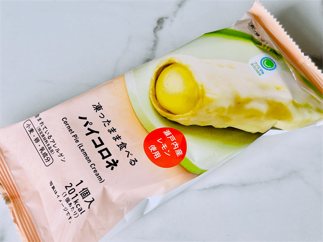 凍ったまま食べるパイコロネ パッケージ