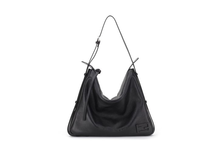 「シンプリー フェンディ」ラージ￥533,500