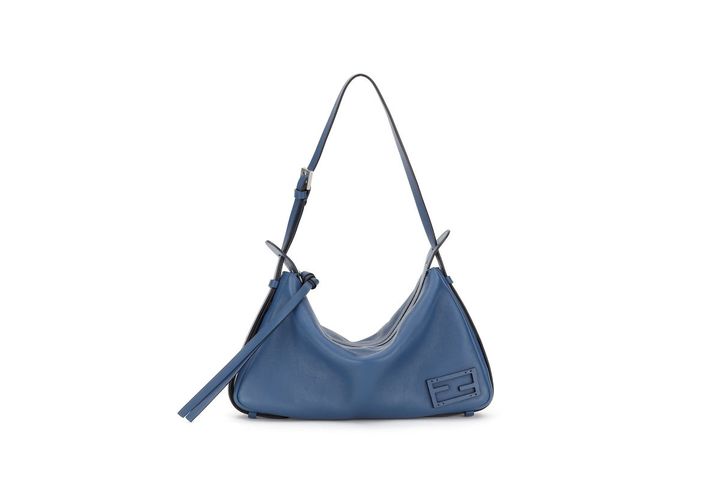 「シンプリー フェンディ」ミディアム￥423,500