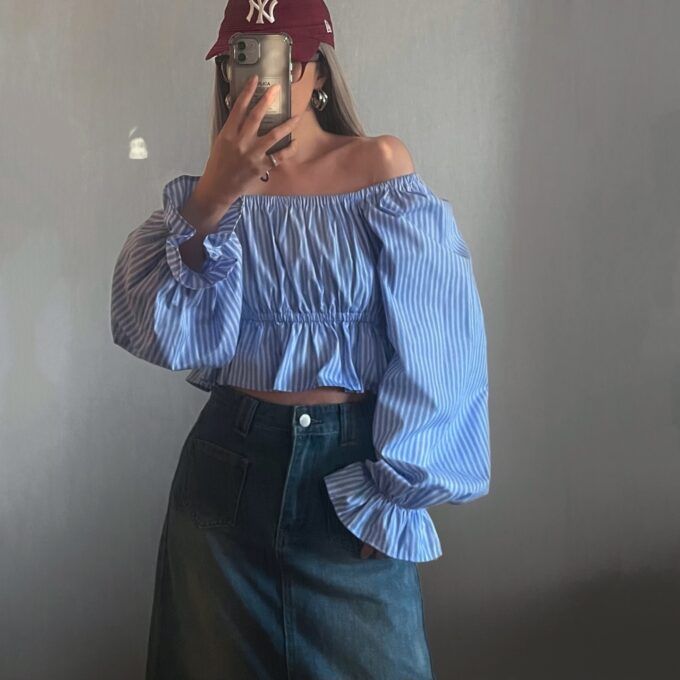 しまむら「ストライプオフショルブラウス」