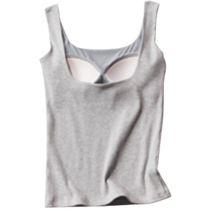 胸元と背中のスクエアデザインが今っぽいエレンディークのカップ付きタンク