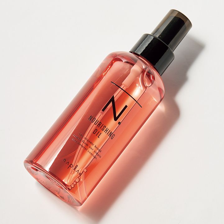 自然乾燥は絶対にダメ！ヘアメイク直伝の正しい髪の乾かし方のコツ