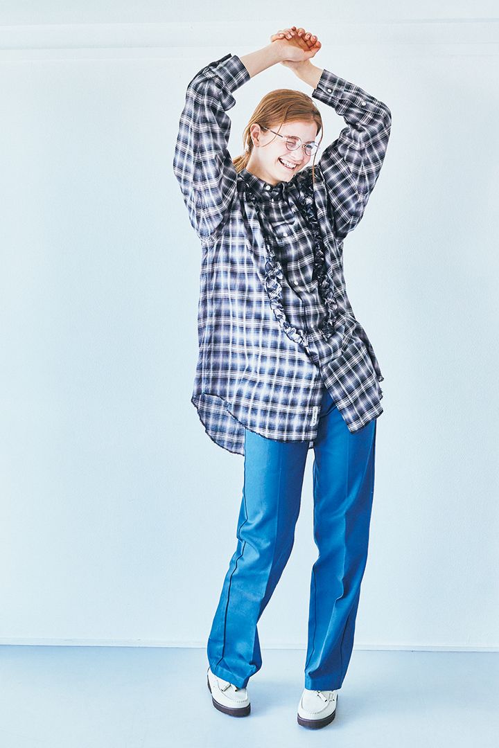 チェックのシャツをシンプルなパンツで合わせて【本日のFUDGE GIRL-7月25日】